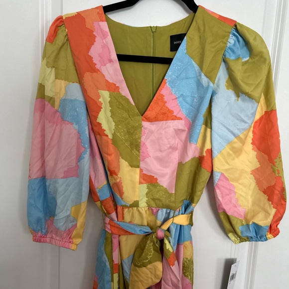 Absolutely stunning abstract printed shades of Donna Morgan's belted maxi Sz 4 - Picture 6 of 8